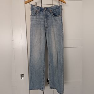 Levi's Ribcage Straight Jeans 27